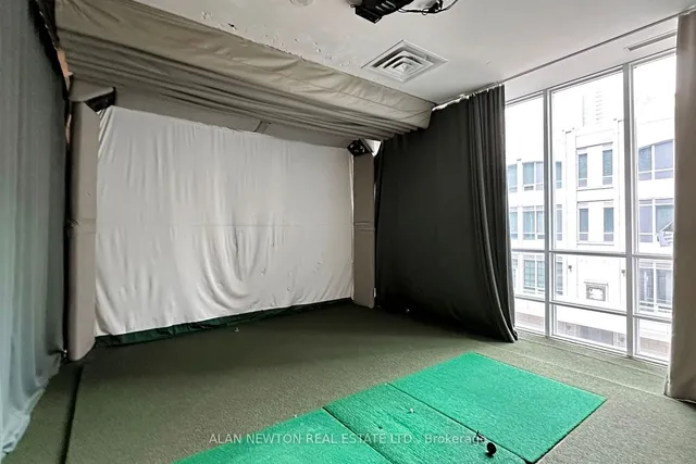 Additional image 36 of 763 Bay St Unit 1910