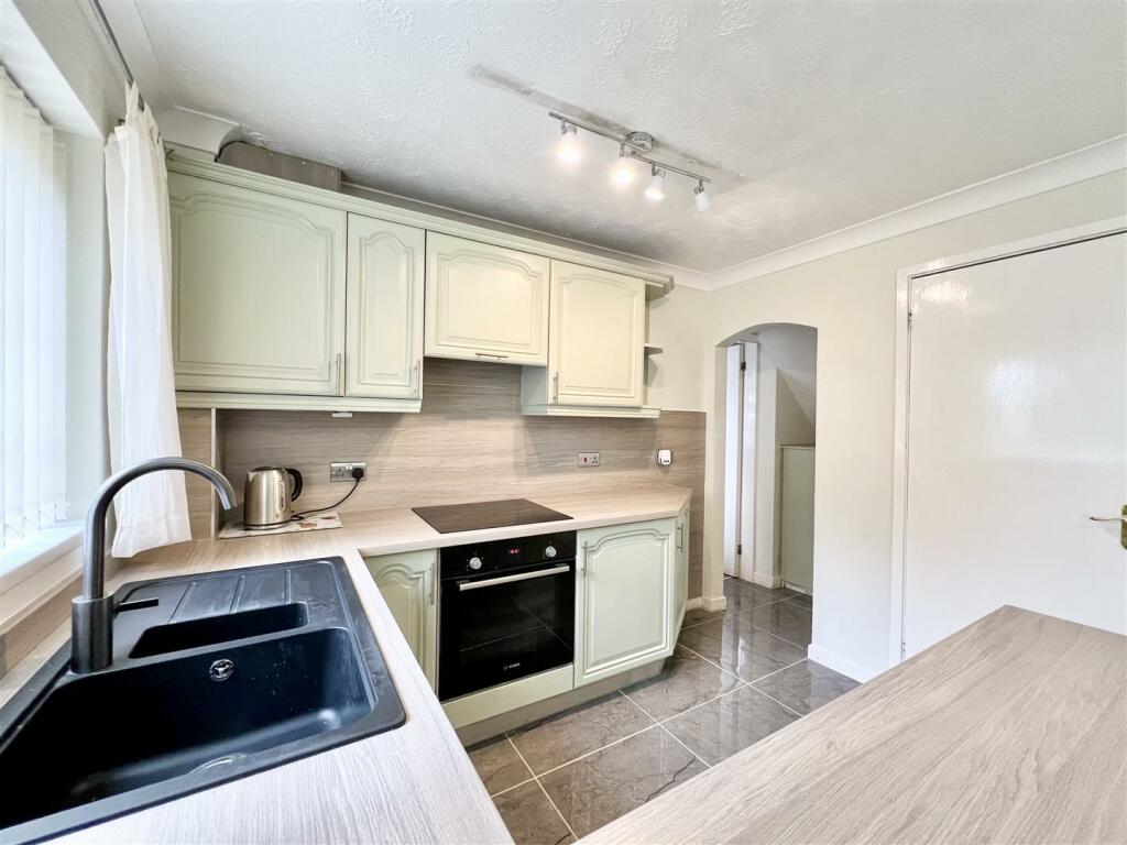 Additional image 5 of Rough Hill Drive, Rowley Regis