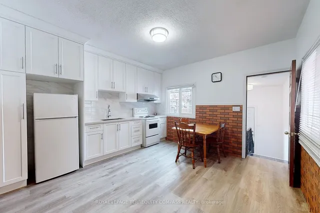 Additional image 6 of 560 Perth Ave