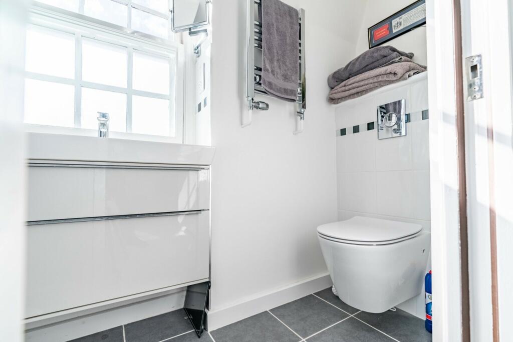 Additional image 9 of Sovereign Way, St. Albans, Hertfordshire, AL3