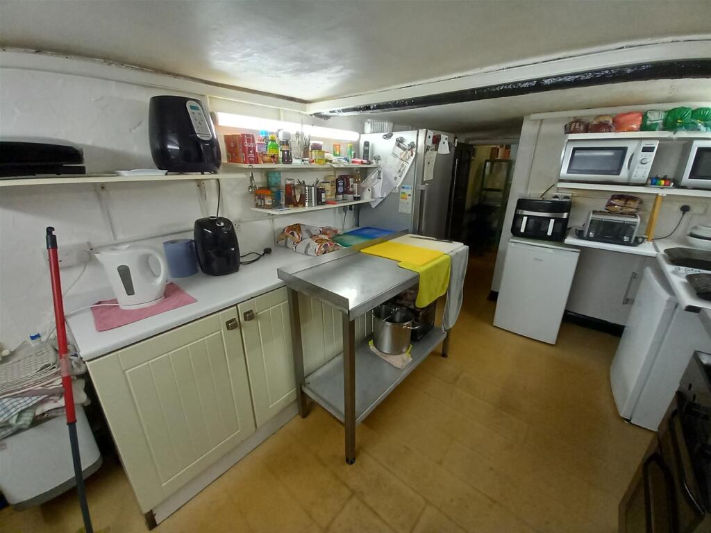 Additional image 6 of Cafe & Sandwich Bars, Warwickshire