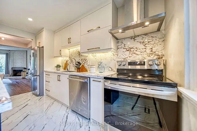 Additional image 21 of 83 Flaming Rose Way