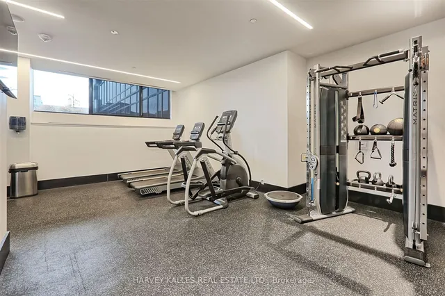 Additional image 31 of 4208 Dundas St Unit 412