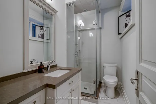 Additional image 30 of 522 Melrose Ave