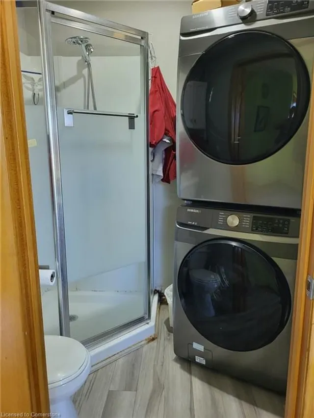 Additional image 13 of 11 Penny Lane