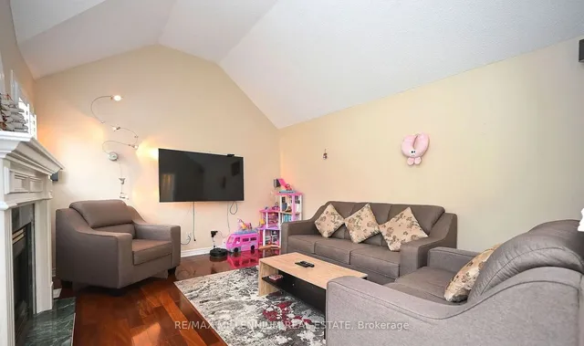 Additional image 11 of 46 Mint Leaf Blvd