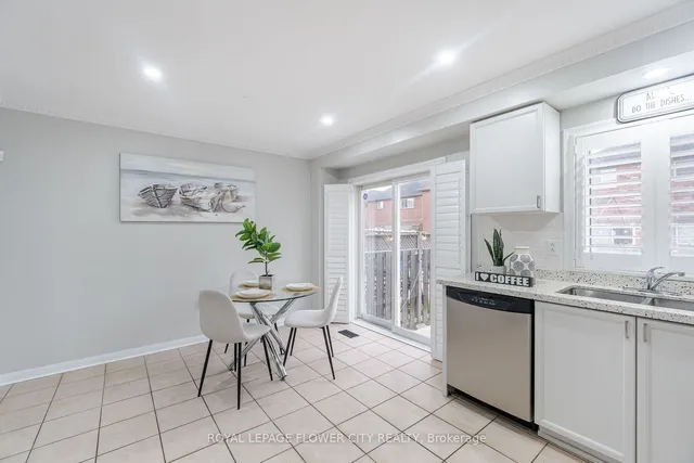 Additional image 10 of 144 Tiller Tr