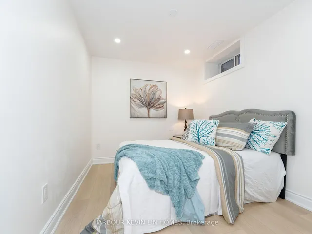 Additional image 30 of 105 Westlake Ave