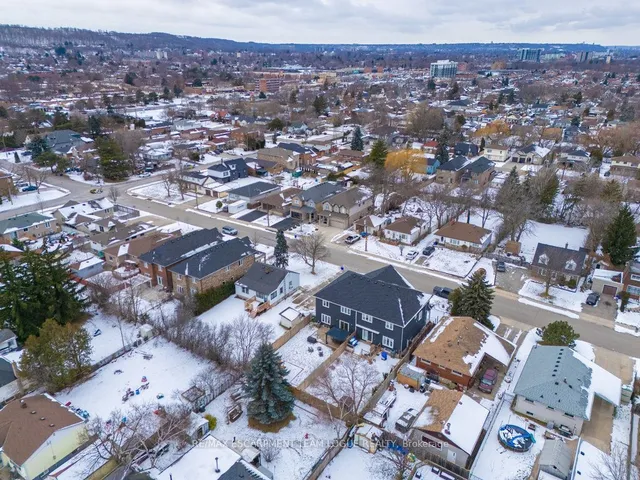 Additional image 38 of 36 Warwick Rd