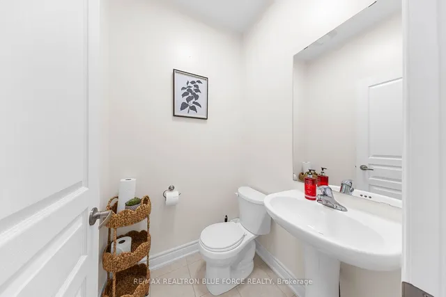 Additional image 17 of 27 Goldthread Terr