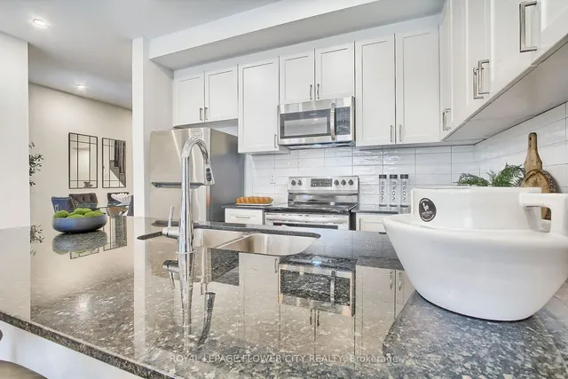 Additional image 8 of 1565 Moira Cres