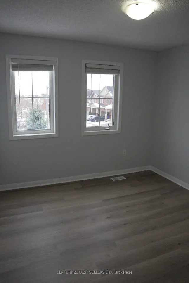 Additional image 23 of 436 Tyrone Cres