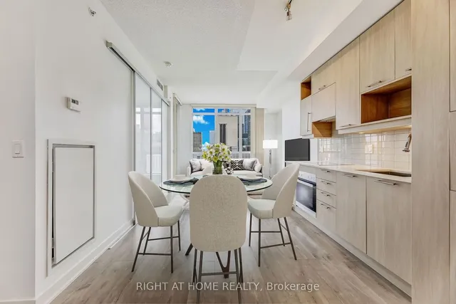 Additional image 5 of 199 Richmond St Unit 2303