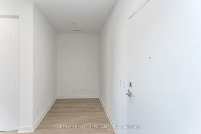 Additional image 5 of 10 DEERLICK Crt Unit 907