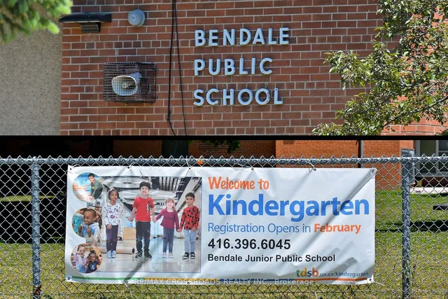 Additional image 34 of 1 Lee Centre Dr Unit 612