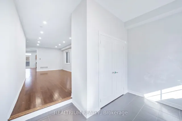 Additional image 4 of 22 Clockwork Dr