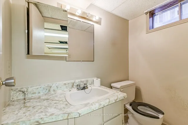 Additional image 32 of 16 Alder Crt