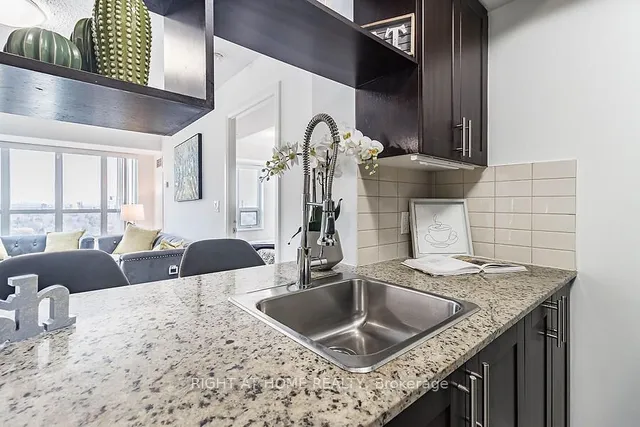 Additional image 26 of 2 Eva Rd Unit 1826