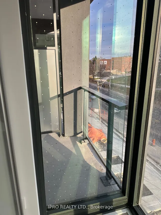 Additional image 8 of 250 Lawrence Ave Unit 314