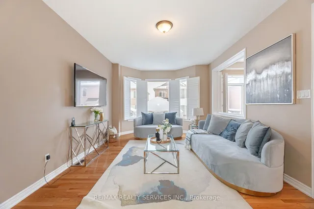 Additional image 6 of 25 Pape Dr