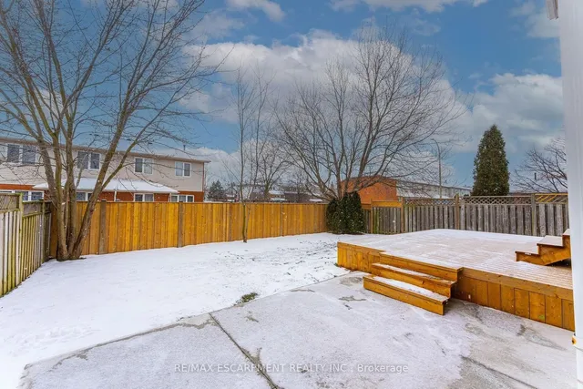 Additional image 30 of 29 Featherwood Cres