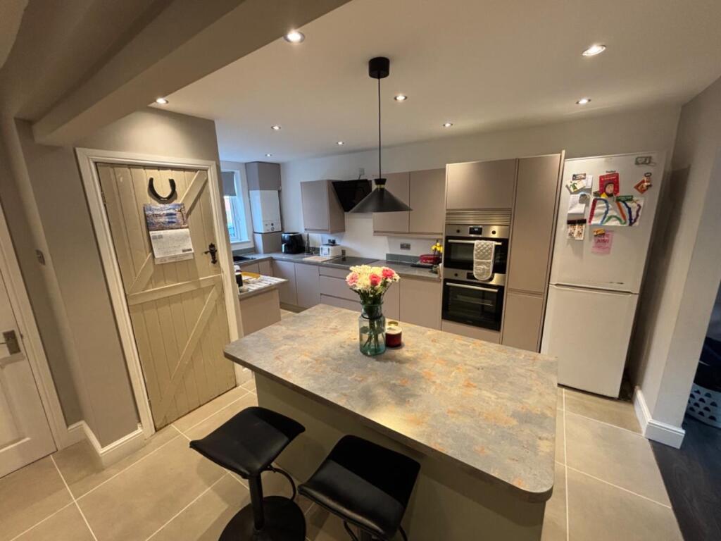 Additional image 3 of Hampton Close, Redditch