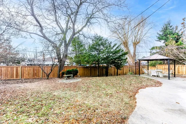 Additional image 21 of 57 Marthclare Ave