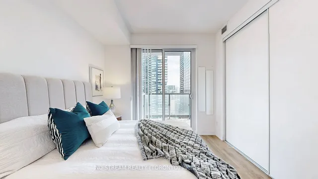 Additional image 13 of 87 Peter St Unit 2302