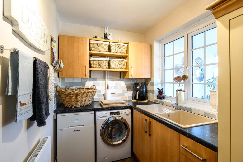 Additional image 19 of Lanhams Close