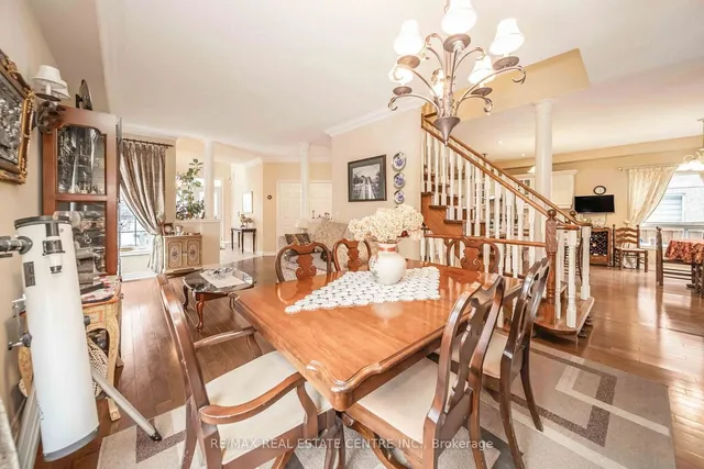 Additional image 9 of 733 Macbeth Hts