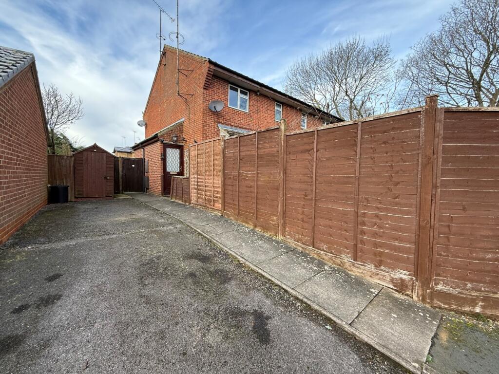 Additional image 2 of Becks Close, Markyate