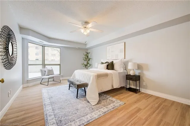 Additional image 25 of 3267 King St Unit 108