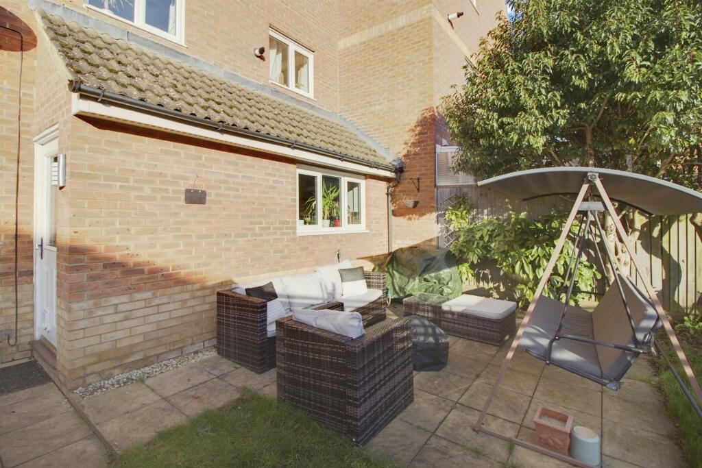 Additional image 17 of Eddington Crescent, WELWYN GARDEN CITY