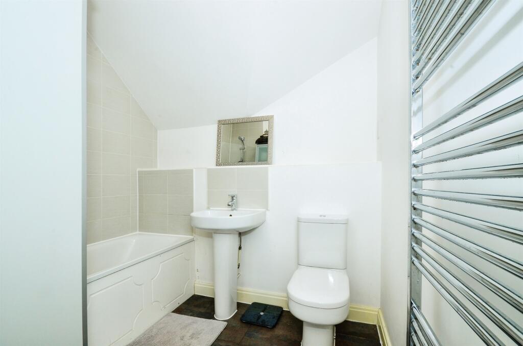 Additional image 11 of Millstone Way, Harpenden