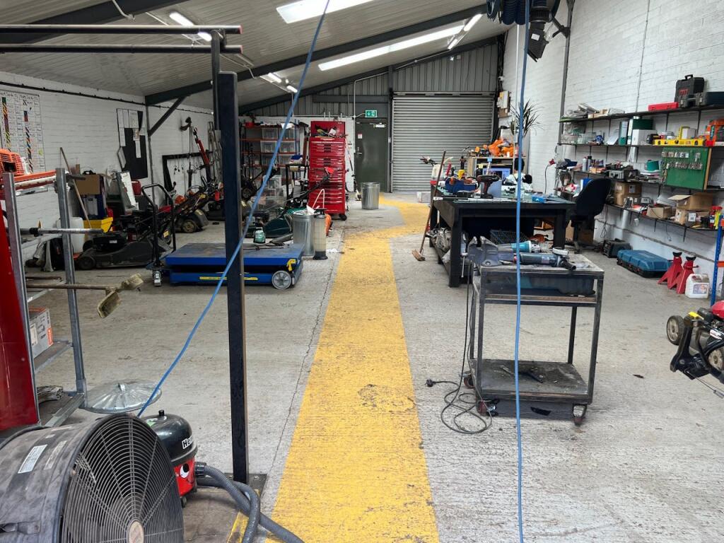 Additional image 15 of Unit 65, Coursers Farm, Coursers Road, Colney Heath, AL4 0PD