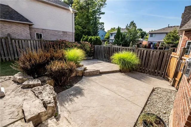 Additional image 28 of 2062 Gordie Tapp Cres