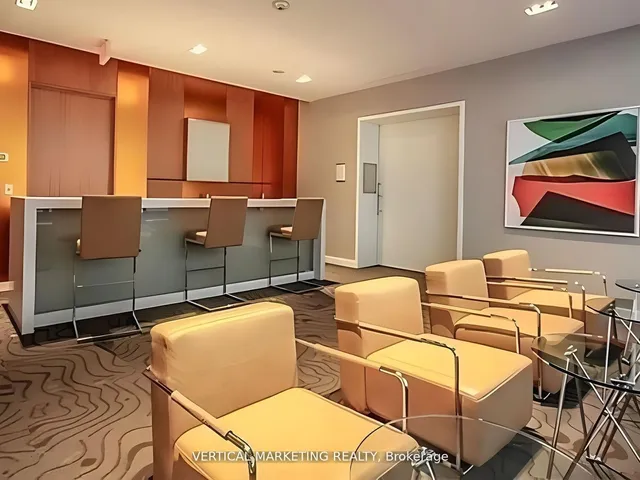 Additional image 21 of 832 Bay St Unit 708