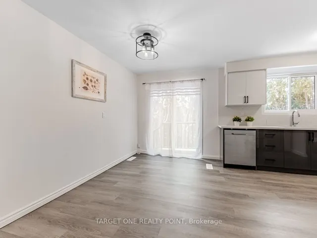 Additional image 10 of 205 Pineway Blvd