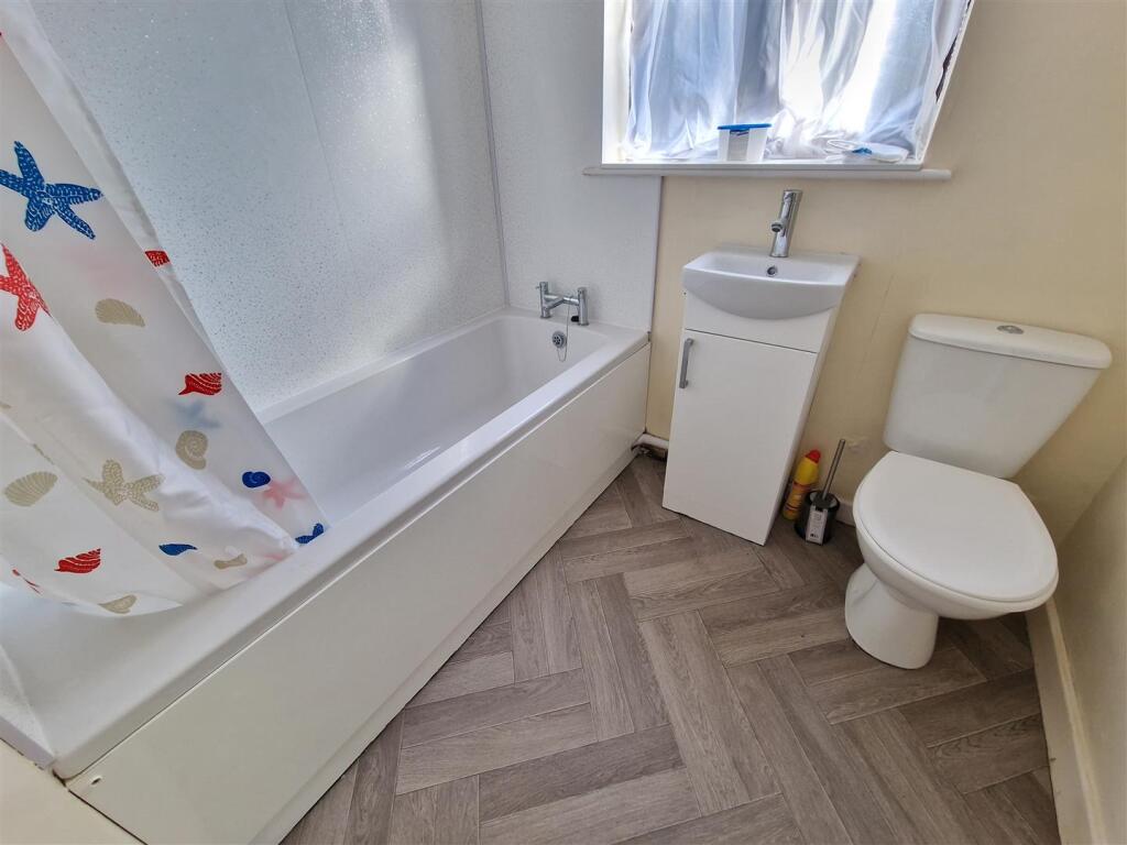 Additional image 5 of Cavalier Way, Wincanton