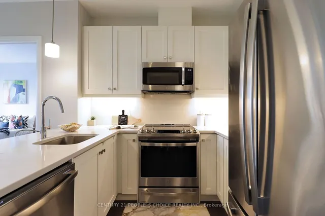 Additional image 26 of 95 Dundas St Unit 318