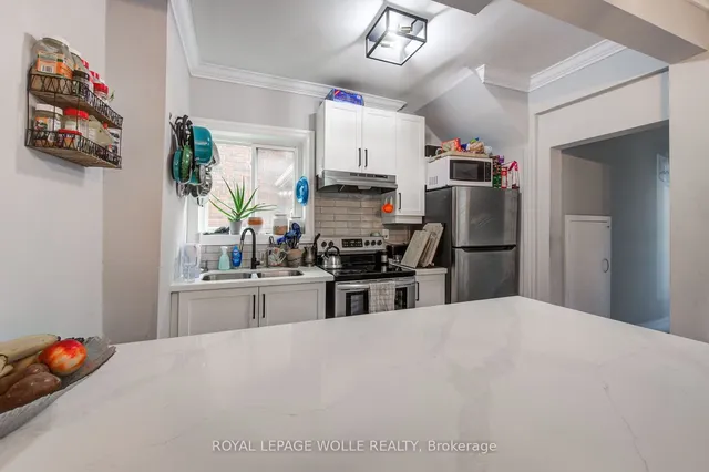 Additional image 4 of 218 Catharine St