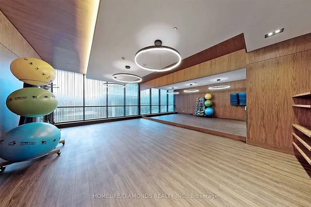 Additional image 18 of 19 BATHURST St Unit 816