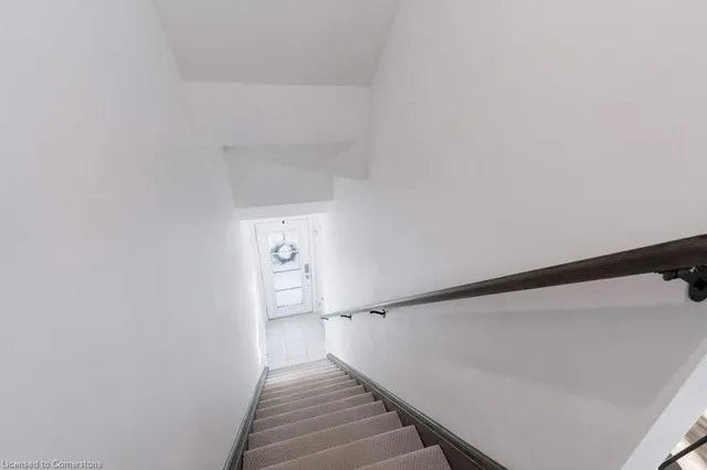 Additional image 4 of 219 Dundas St Unit 44