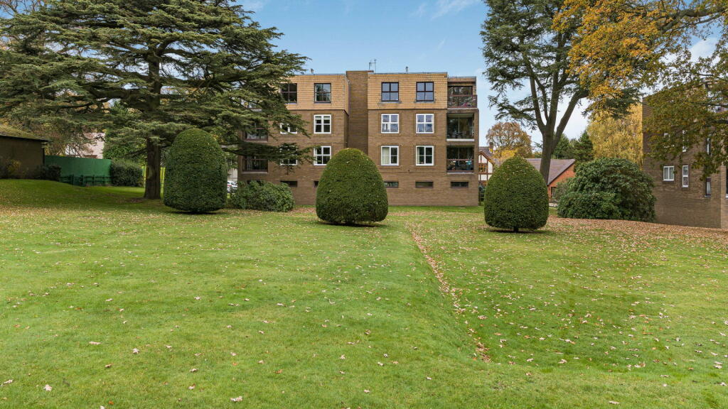 Additional image 16 of Lakeside, Little Aston, Sutton Coldfield, B74 3BJ