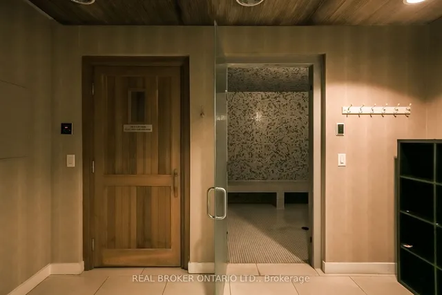 Additional image 19 of 320 Richmond St Unit 1516