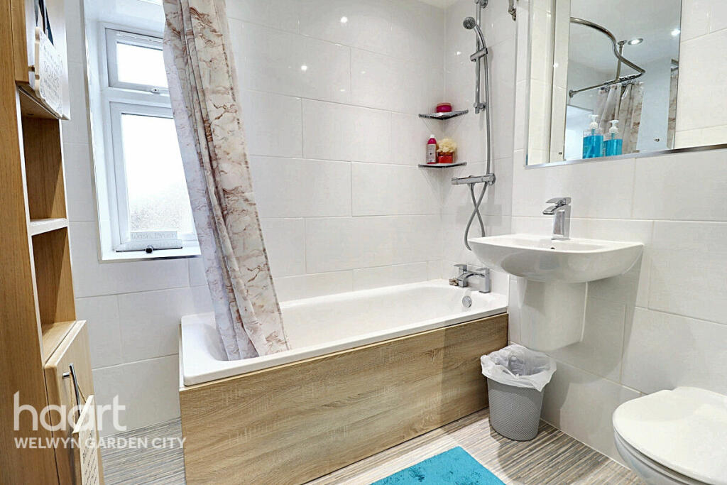 Additional image 14 of Hollybush Lane, Welwyn Garden City