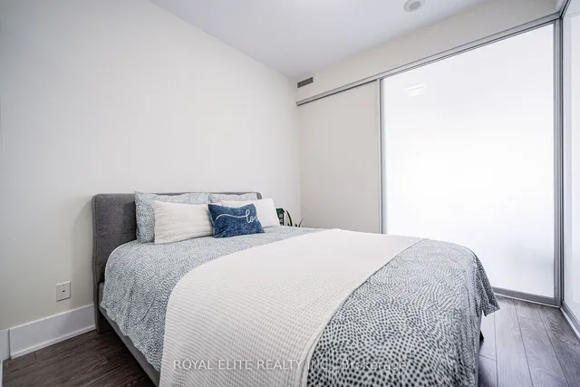 Additional image 25 of 300 Front St Unit 3403