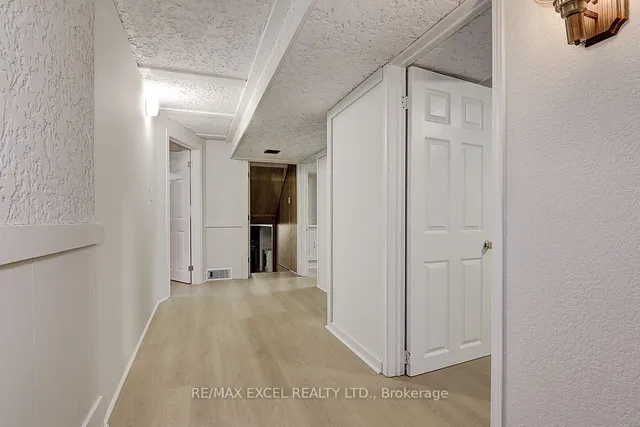 Additional image 33 of 121 Amberjack Blvd