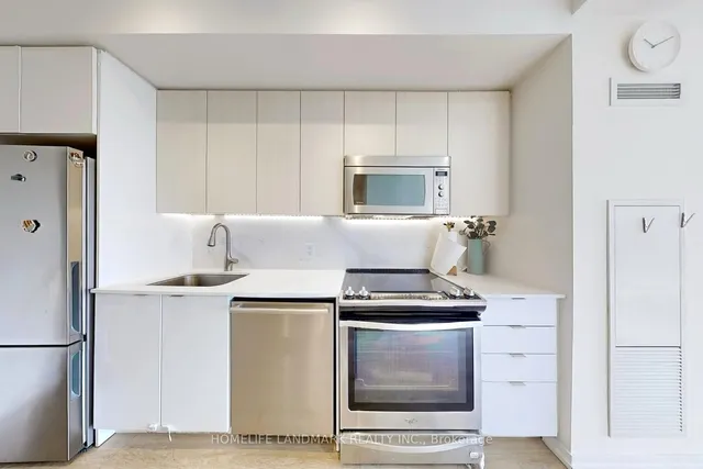 Additional image 5 of 3237 Bayview Ave Unit 911