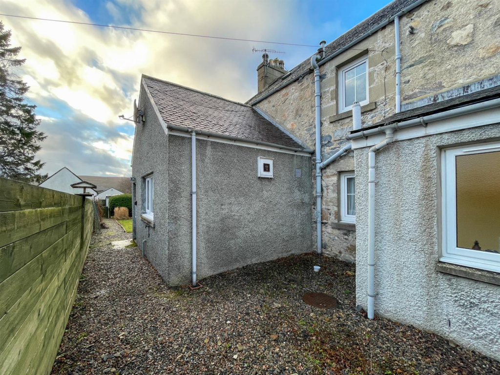 Additional image 23 of Cruachan, The Square, Tomintoul